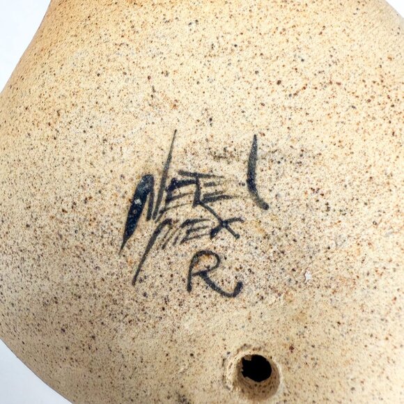 Tonala Mexico Netzi Pottery Duck Goose Figurine Hand Painted Signed Ceramic - Picture 8 of 8